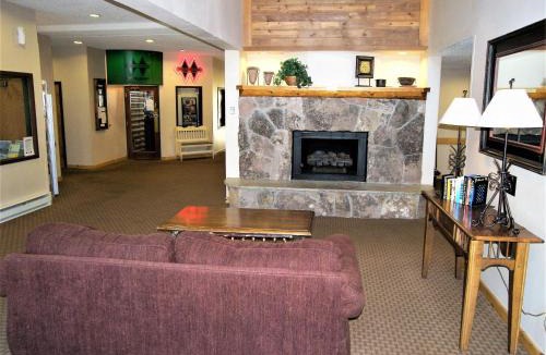 East Village at Copper House | Fox Pine Lodge 3 bed 3 bath FPAF3