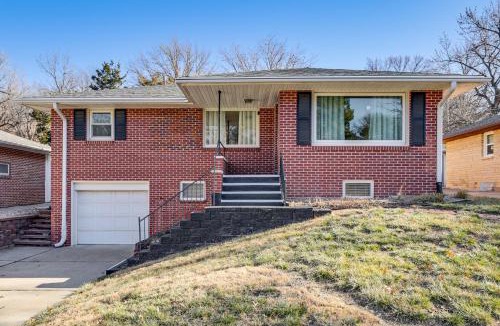 Lincoln House | Fox Run Bungalow w/Patio & Yard in Lincoln!