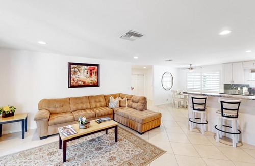 Palm Desert House | Fred Waring Dreams