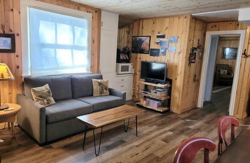 Orderville House | Free Spirit, Walking distance to East Zion trails
