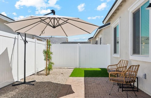 Sundance Apartment | Fresh Modern Home in Buckeye with Pool,BBQ