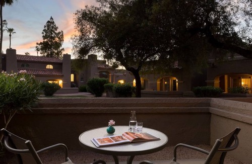 South Scottsdale Resort | Fun for the Whole Family! 4 Pet-Friendly Units, 5 Pools, Near Golf, Hiking