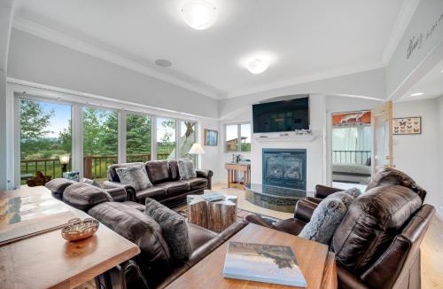 Driggs House | Fun w/Family! Mtn-View Gem w/Deck in Driggs