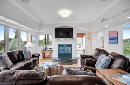 Driggs House | Fun w/Family! Mtn-View Gem w/Deck in Driggs