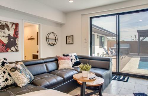 Western Villa House | Fun w/Friends! Old Town Escape w/Outdoor Oasis