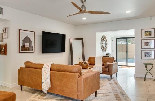 Western Villa House | Fun w/Friends! Old Town Escape w/Outdoor Oasis