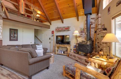 Mi-Wuk Village House | Furnished Deck: High Sierra Cabin in Twain Harte!