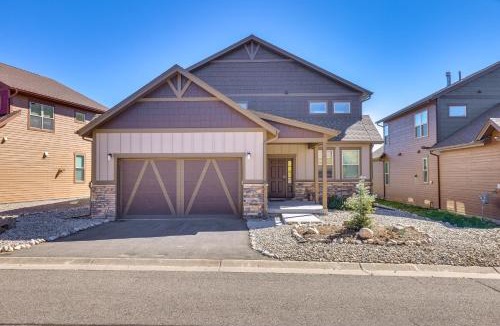Grand Elk Ranch House | Furnished Deck & Hot Tub: Chic Granby Home!