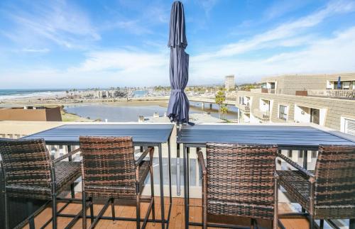 Townsite House | G317 - Sunset Suite