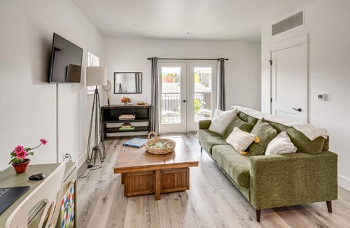 Bozeman House | Game Day Hub! 1/2 Mi to MSU & Bobcat Stadium