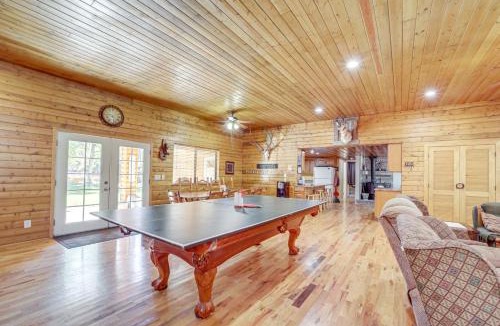 Strawberry House | Game Nights in Pine's Winter Woods: Cozy Cabin
