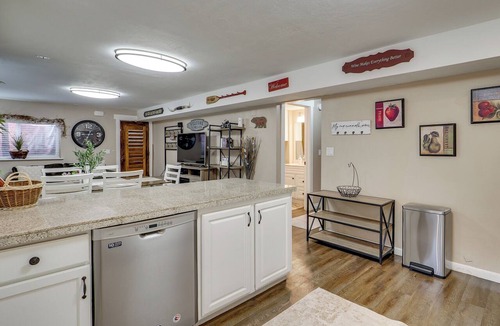 Bluffdale Apartment | Game Room + Hot Tub: Salt Lake City Area Apt