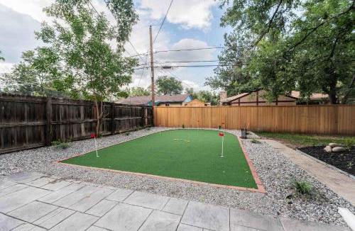 Alta Vista Area House | Game Room- Hot Tub- Sauna & Projector