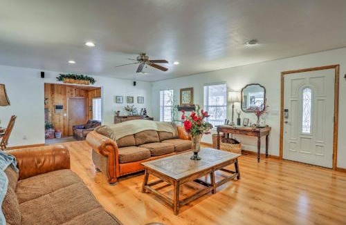 Pinetop-Lakeside House | Game Room, Yard, Deck & Fireplace: Lakeside Home