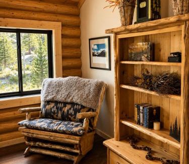 Grand Lake Hotel | Gateway Inn