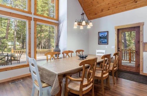 Ardenvoir House | Getaway Moose