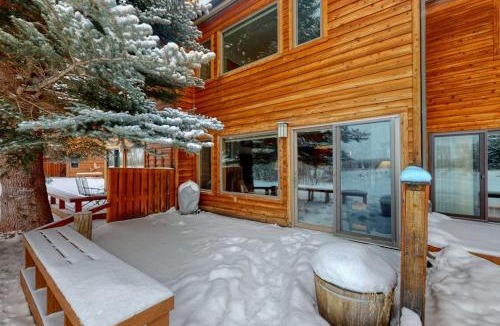 Jackson Apartment | Glacier B