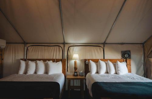 Orderville Other | Glamping Tent #1 with Heat AC and Private Bath