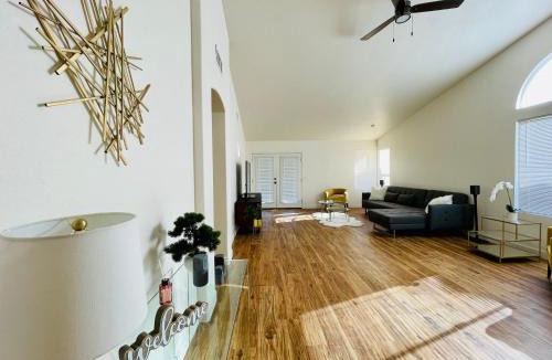 Desert Mirage Estates House | Glendale Gem with Pool & Office in Prime Location
