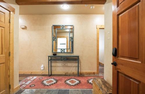 Deer Valley Resort | Glenfiddich Condo, Deer Valley Resort, Cozy Interiors, Private Patio, Private Hot Tub, Stunning View