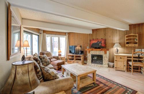Peak 8 Apartment | Gold Camp Gold Strike Condo: On Shuttle Route