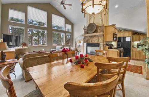 Warrior's Mark West House | Gold King Chalet townhouse