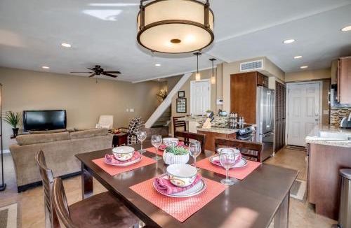 Ahwatukee Foothills House | Golf Community Townhouse with Amenities Galore! condo