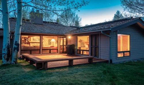 Jackson House | Golf Creek 16