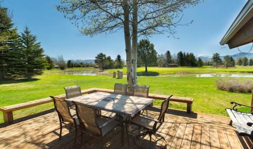 Jackson House | Golf Creek 16