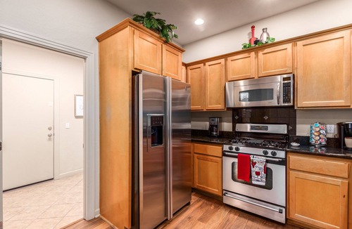 Talon Retreat House | Golf, Grill and Chill In This Grayhawk Townhome!