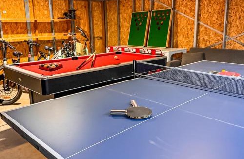 St. George House | Golf Gym HotTub Pets Game room Patio
