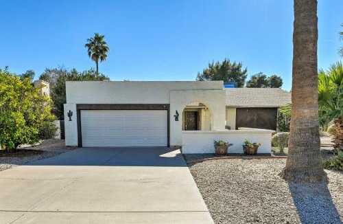 Golden Hills House | Golf, Hike & Suntan: Mesa Family Home w/Yard