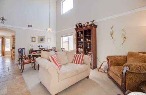 San Tan Valley House | Golfer's Oasis w/Balcony & BBQ in San Tan Valley