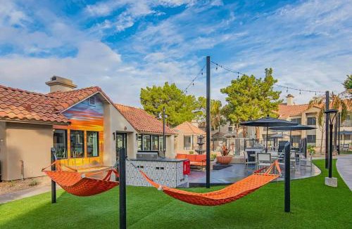 North Scottsdale Apartment | Golfers Desert Oasis Luxury Clubhosue Near TPC H2280