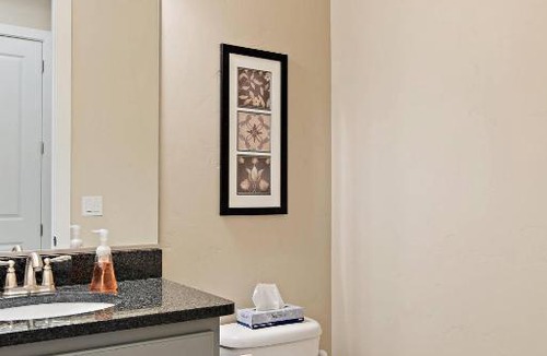 St. George Apartment | Good Day Sunshine