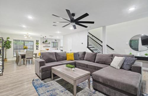Flower Mound House | Gorgeous 4BD 2 5Bath Home 15min to DFW Int Airport