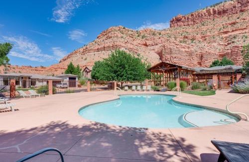 Kanab House | Gorgeous Kanab Home: Canyon Views & Pool Access!