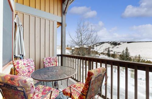 Granby Apartment | Granby Grandeur