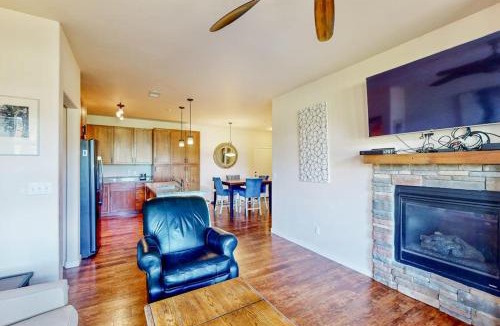Silvercreek Apartment | Granby Ranch H103