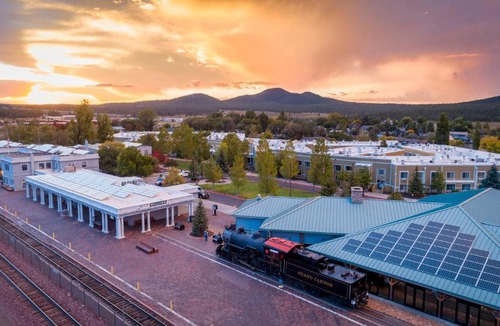 Williams Hotel | Grand Canyon Railway Hotel