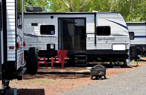 Williams Apartment | Grand Canyon RV Glamping Luxury Suite #2 (Glamping Getaway)