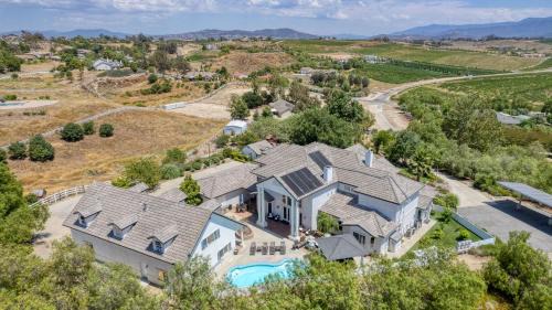 Temecula House | Grand Contento by AvantStay