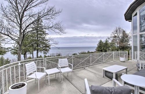 Egg Harbor House | Grand Egg Harbor Home w/Stunning Lake Views!