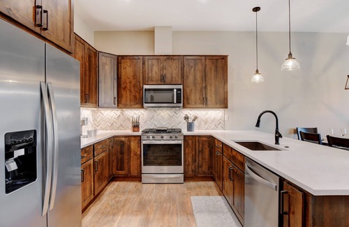 Grand Park House | Grand Park Villa 114 I Private Hot Tub I Great Views I Game Room I Discounted Attractions