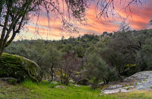 Mariposa House | Granite View Retreat