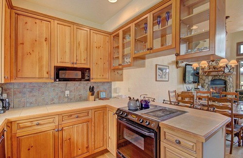 Steamboat Springs House | Great for Families! Winter Ski Shuttle! Cozy Fireplace!