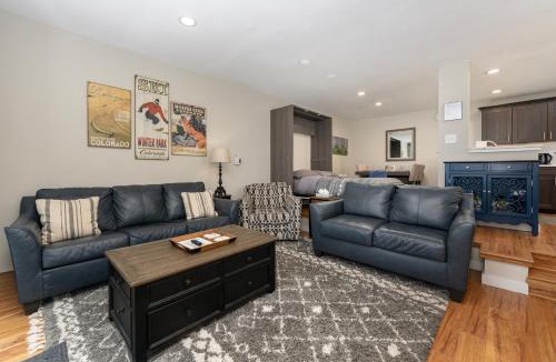 Winter Park Apartment | Great Location! Downtown WP with Hot Tub! Sleeps 6!