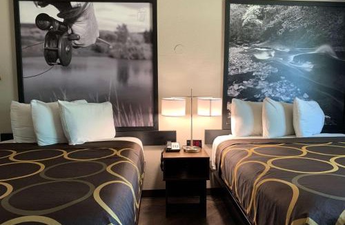 Greeley Hotel | Greeley Valley Lodge