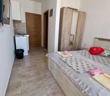 Gjerana Apartment | Green Retreat