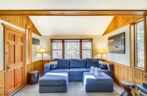Whitefish House | 'Griz Den' Cabin w/2 King Beds Near Glacier!